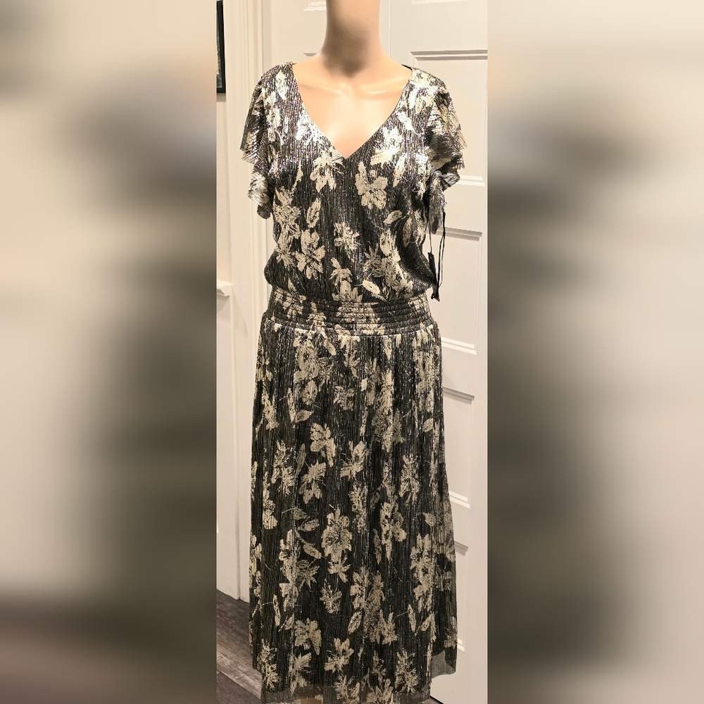 NWT Vince Camuto Rich Black & Metallic Gold Floral Midi Dress Size Large